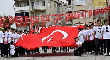 Turgutlu'da 19 Mayıs Atatürk'ü Anma, Gençlik ve Spor Bayramı kutlandı